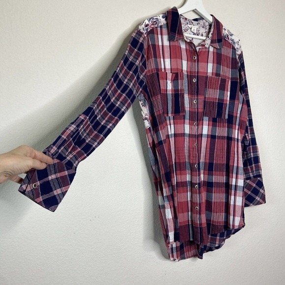 Caslon Floral Back Red and Blue Plaid Button Up Tunic Top S - Picture 7 of 11